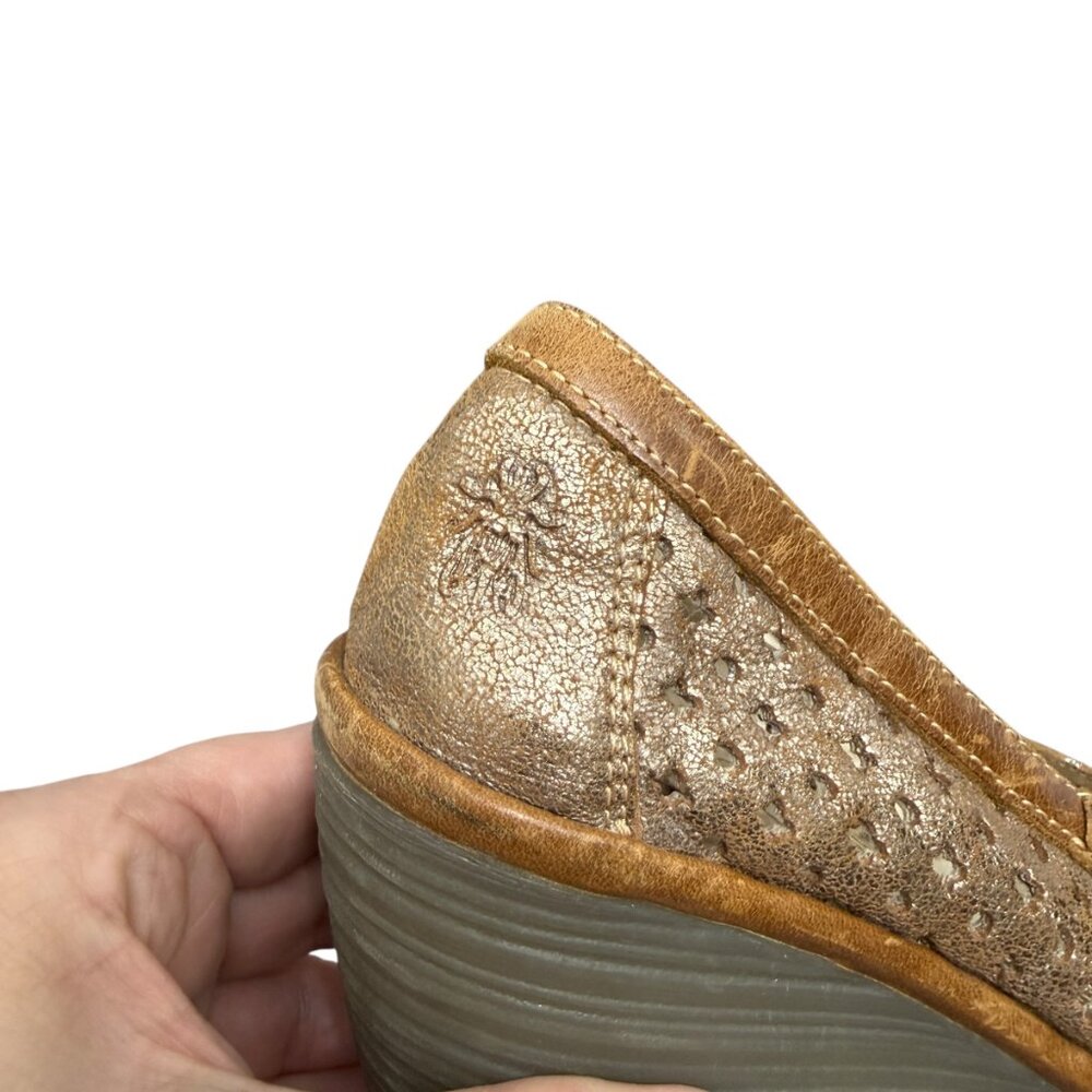 Fly London Yobe gold perforated leather wedge pumps Women's Size 37 / 7 - Picture 5 of 9